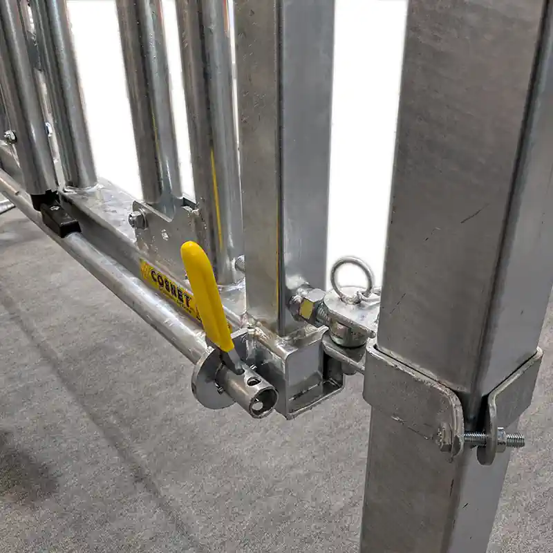 Schwedenfressgitter für Großvieh mit Hörnern – Bild 6